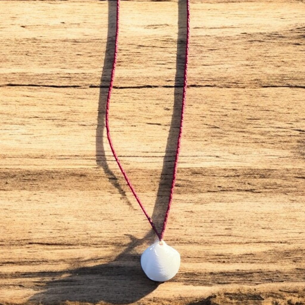 Bay Necklace