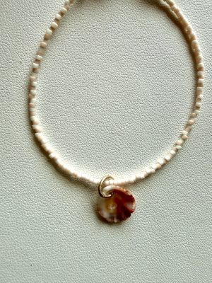 Blush Shell Bracelet 1