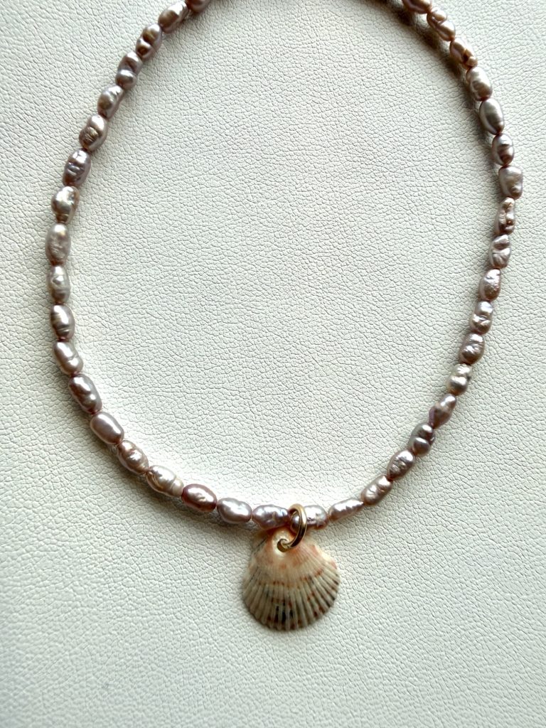 Blush Shell Anklet 2